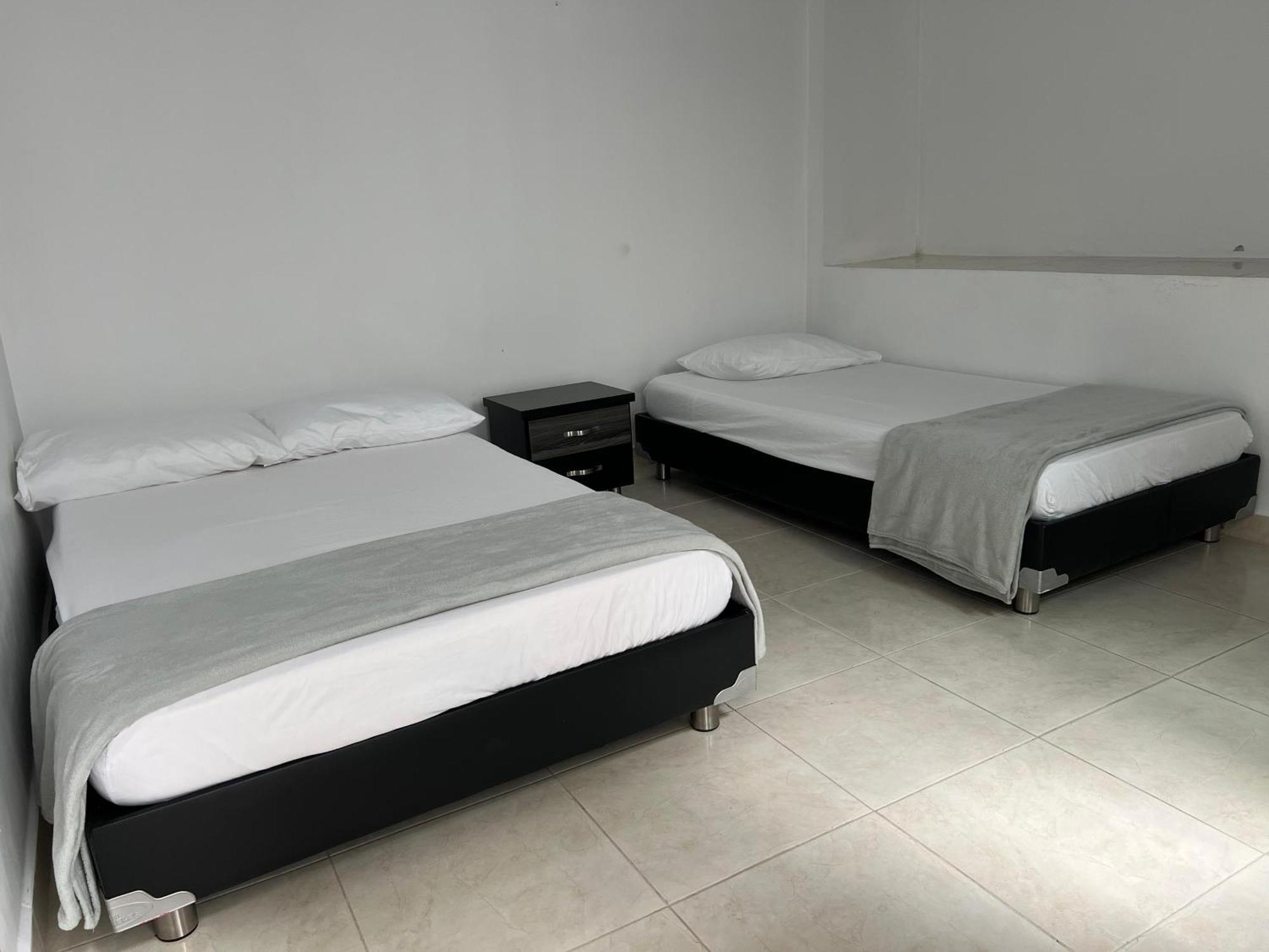 Los Nonos Hostel Guadalupe Room photo